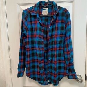 American Eagle Boyfriend Fit Flannel size small